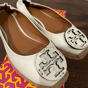 Tory Burch Flats - White Ivory